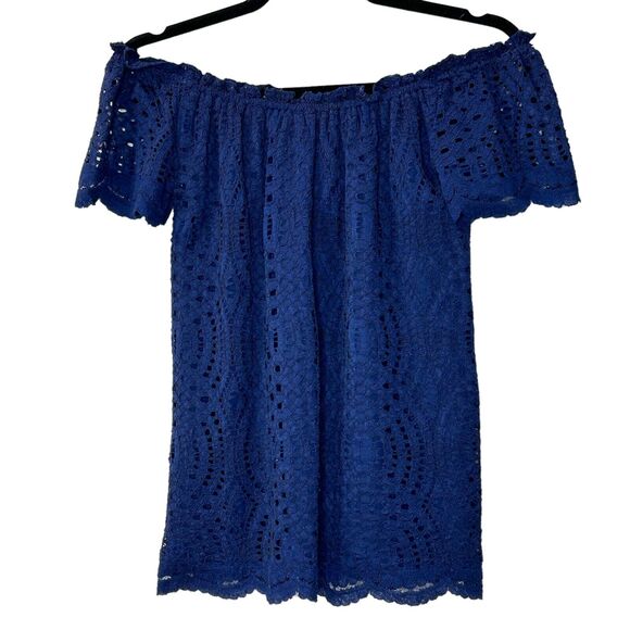 Lilly Pulitzer Tops - Lilly Pulitzer Marble Off the Shoulder Lace Top Scalloped Navy Blue Women's XS